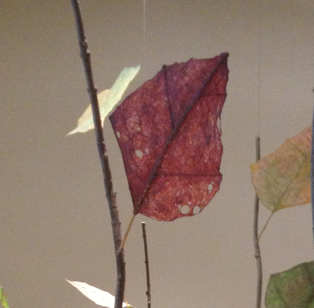 paper art red leaf